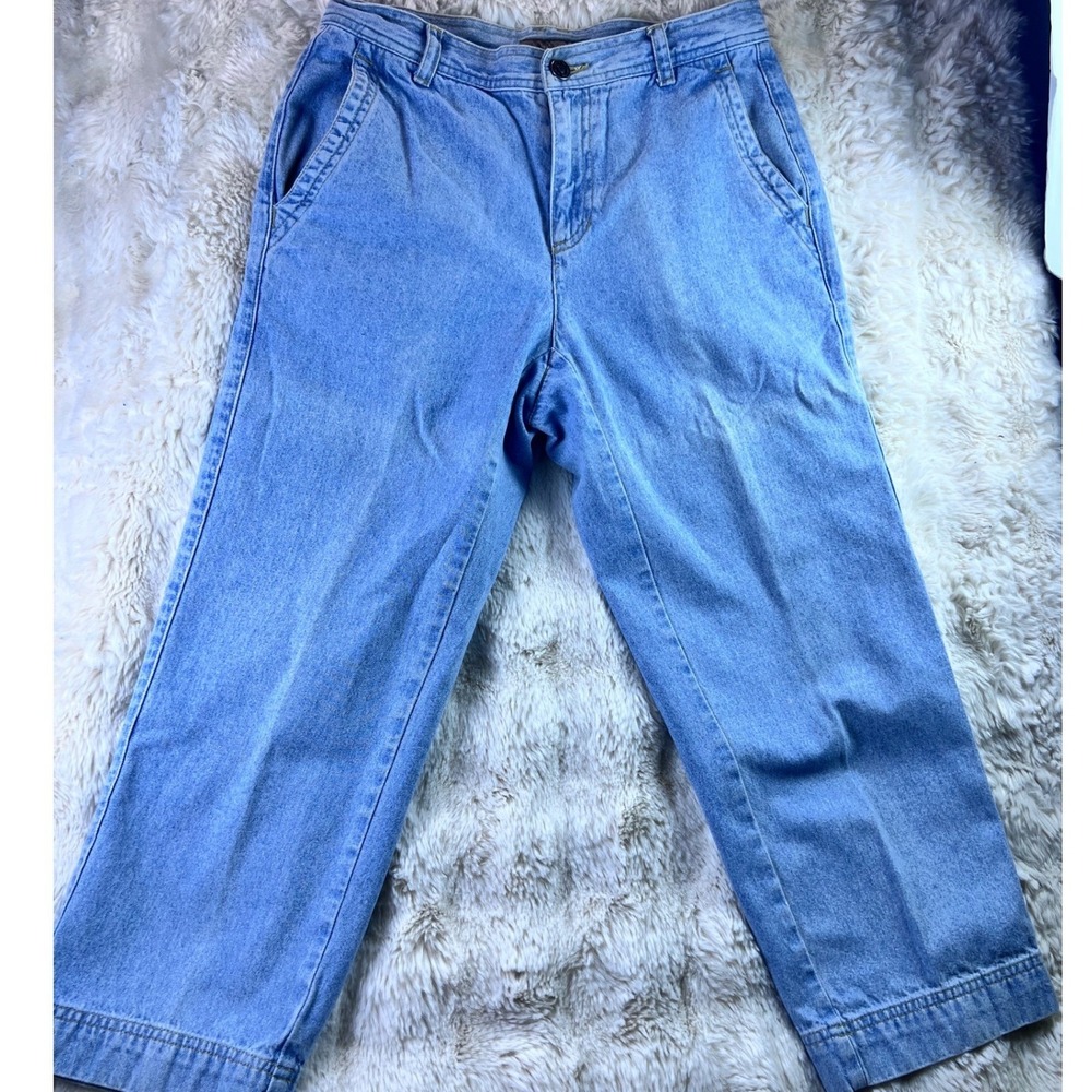 Liz Claiborne Womens Light Wash Straight Leg Denim Jeans Blue High  Size 4. A20